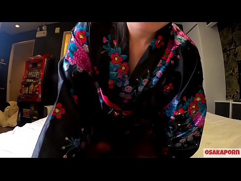 ❤️ Mladé cosplay dievča miluje sex až do orgazmu so squirtom v koníčku a fajkou. Ázijské dievča s chlpatou kundičkou a krásnymi prsiami v tradičnom japonskom kostýme v amatérskom videu, ktoré ukazuje masturbáciu so šukacími hračkami. Sakura 3 OSAKAPORN. ️ Sex video na nás sk.redgast4asset.ru ❤