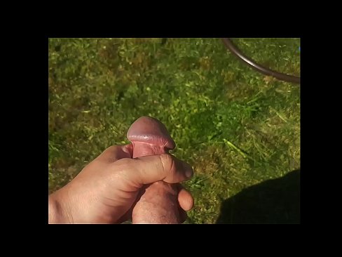 ❤️ Horúca kočka si nechá jebnúť ružovú kundičku a vystrieka sa so squirtom v letnej záhrade ️ Sex video na nás sk.redgast4asset.ru ❤